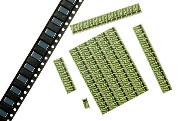 53175356